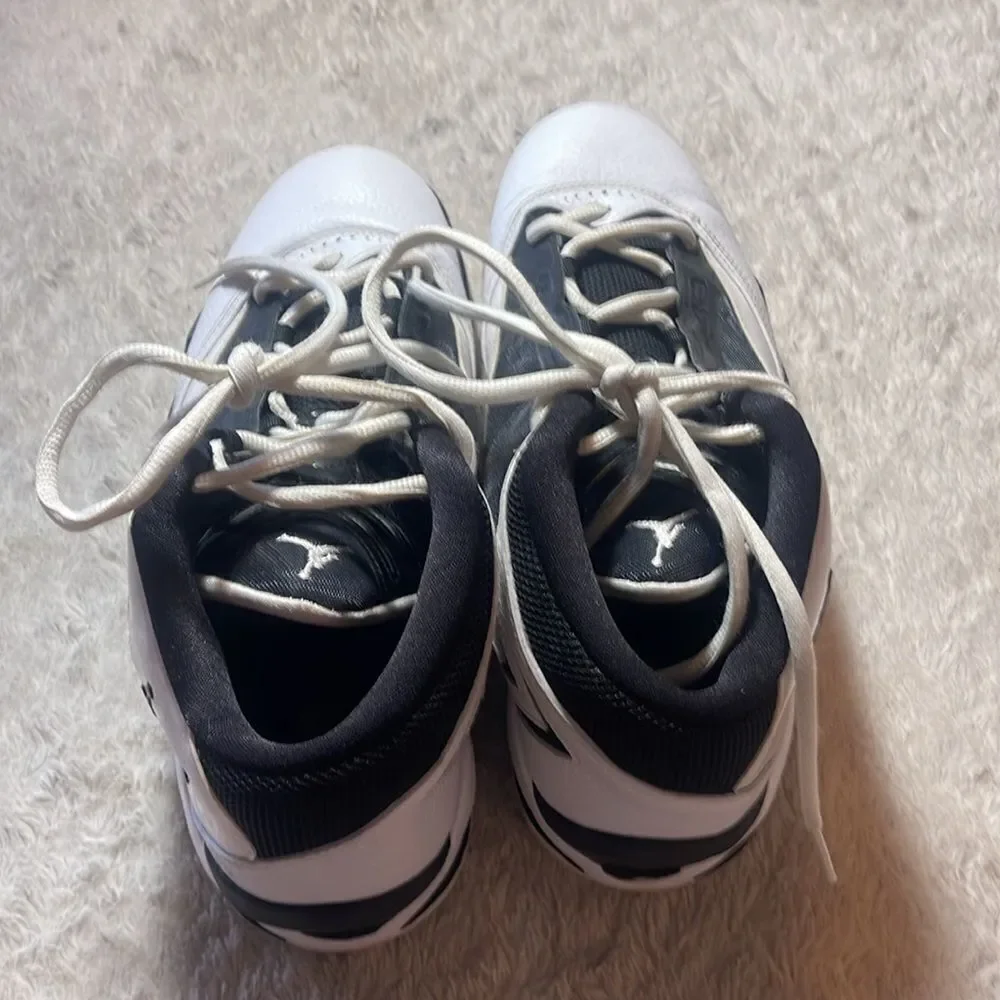 Nike air Jordans 2011 sneakers size 10.5